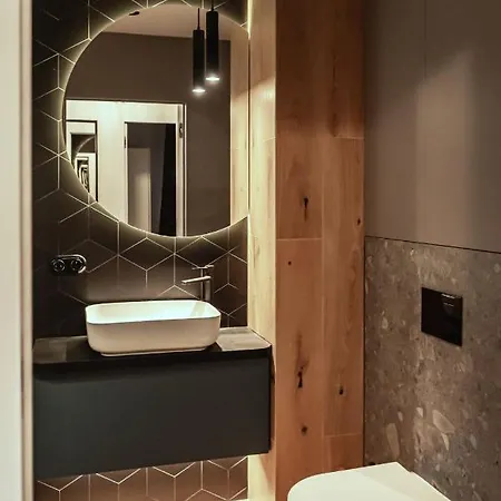 아파트 Loft, 3 Pokoje, Wysoki Standard, Parking Podziemny 포즈난